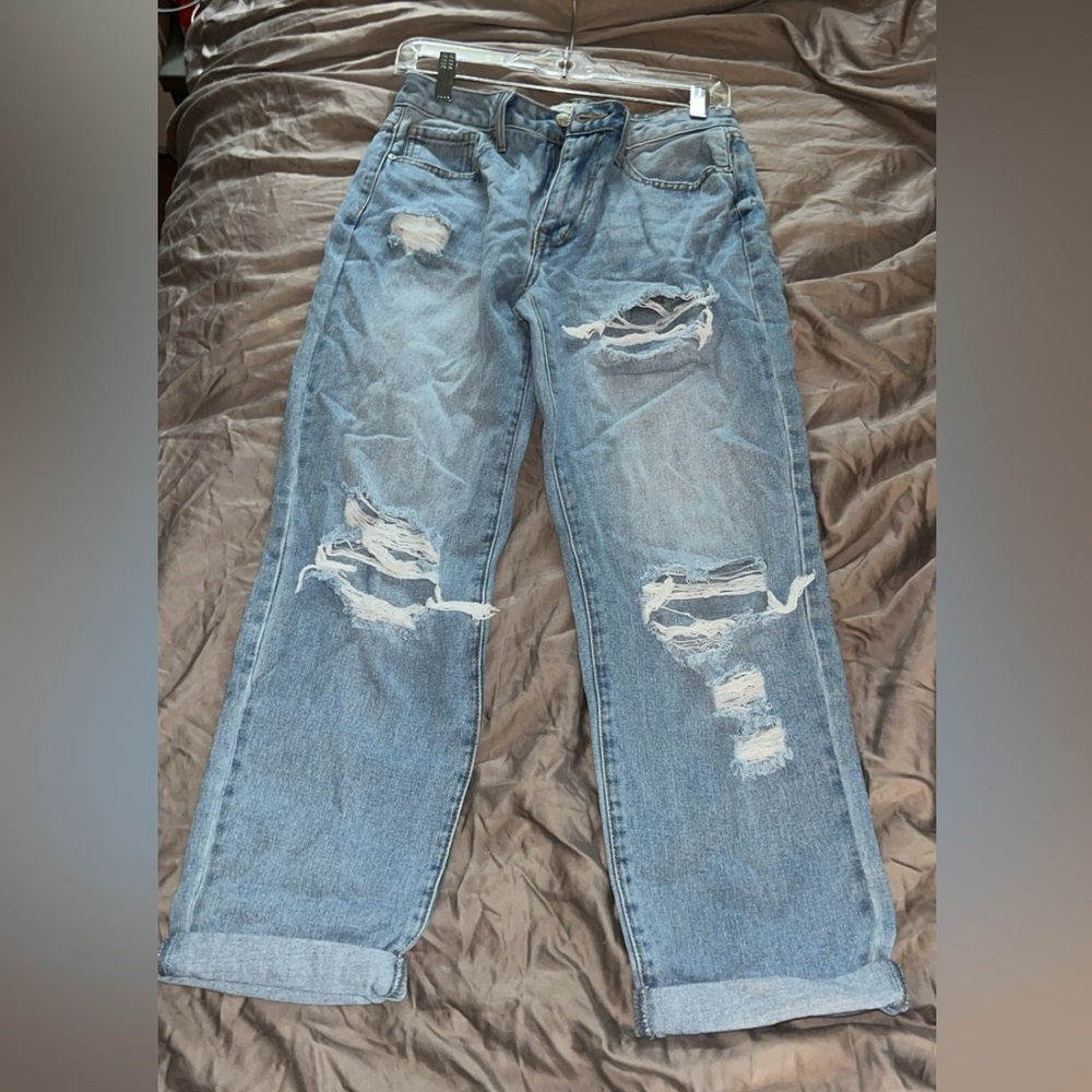 FOREVER 21 High Waisted Blue Distressed / Ripped Boyfriend Jeans Size 26